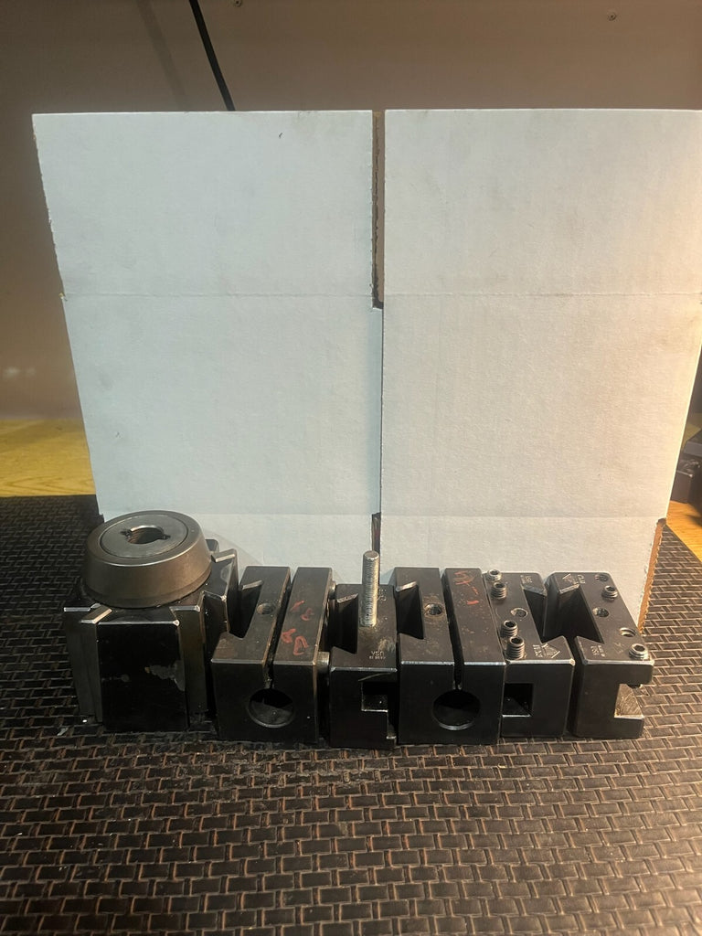 Aloris CXA  Tool Post with 5 Holders