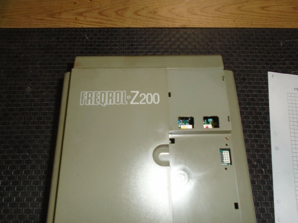 Mitsubishi FreQrol-Z200 Servo Drive Fr-2220-0.75