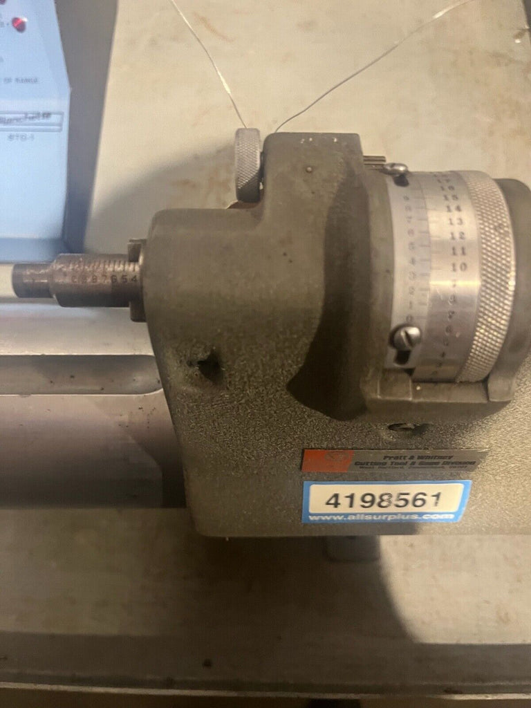 Pratt & Whitney Supermicrometer Model A w/ BTG-1 Controller