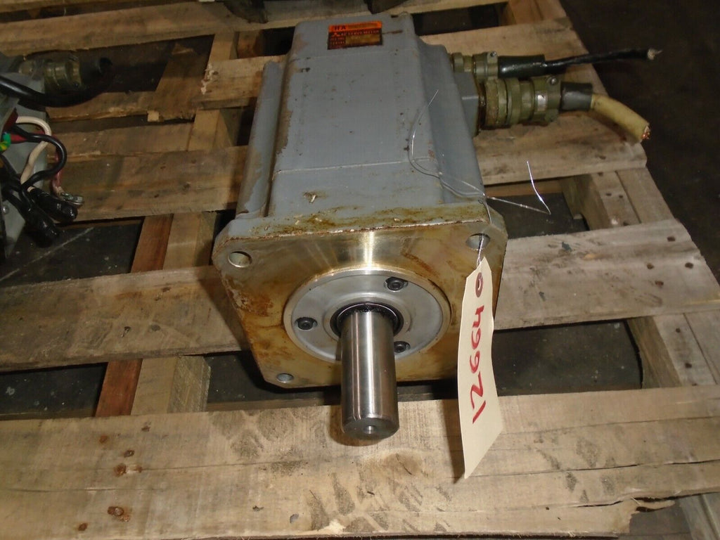 Mitsubishi AC Servo Motor HA 203NC-5