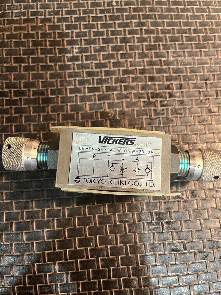 Vickers Hydraulic Valve Flow Control DGMFN-3-Y-A1-W-B1W-20-JA51  NEW! (no box)